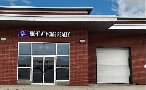 Right At Home Vaughan / Woodbridge Office